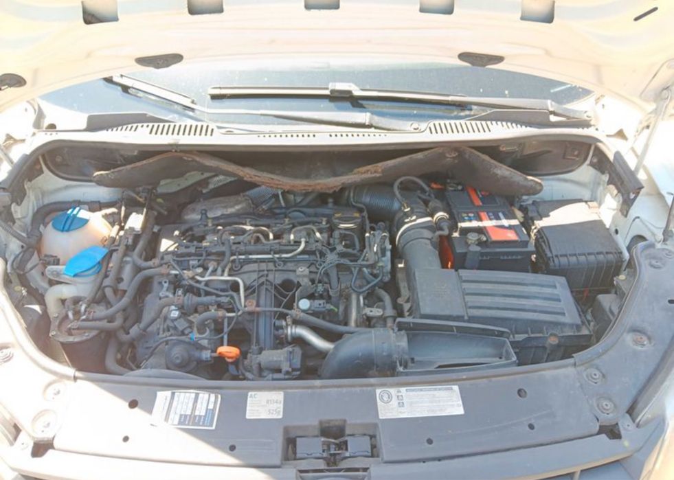 Продавам на части VW Caddy 2.0TDI 2014г. Дълга база Dfh 4x4 теглич