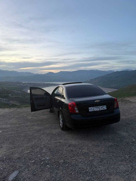 автомобиль Daewoo Gentra