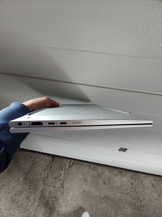 Laptop Hp Elitebook 830 G8 gen11 pentru piese