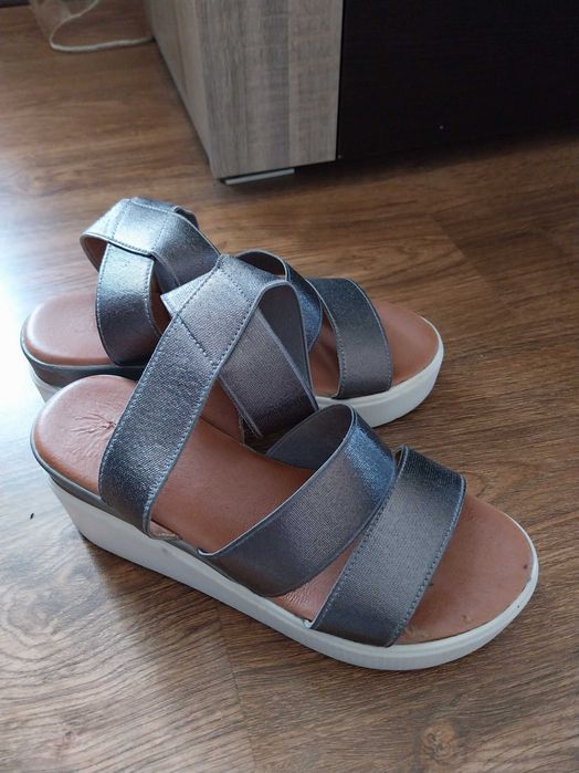 Обувки  35 номер