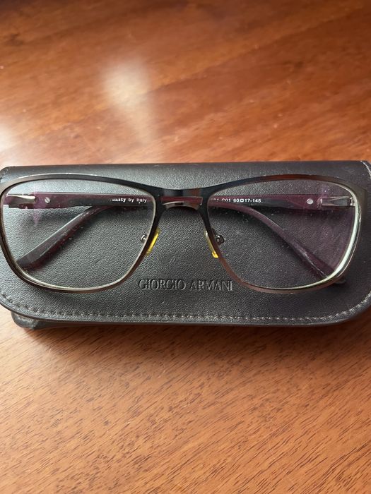 Продам оправу для очков