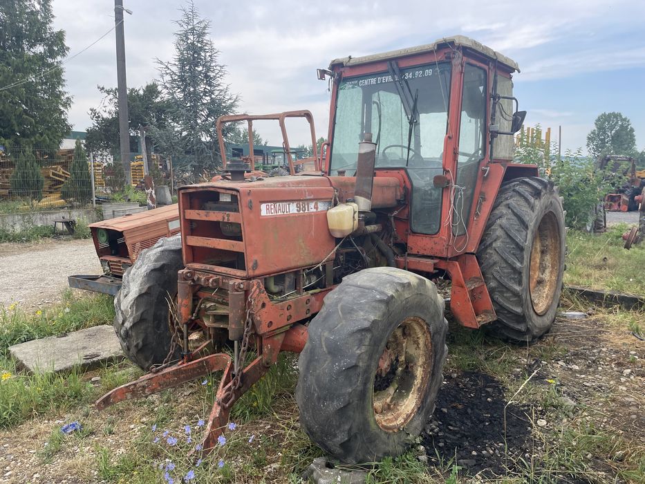 Dezmembrez Renault 981-4