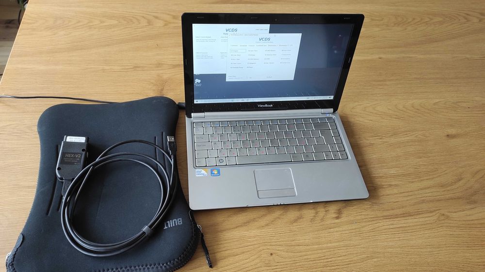 VAG диагностика - кабел HEX-V2 23.3.1 и лаптоп ViewSonic