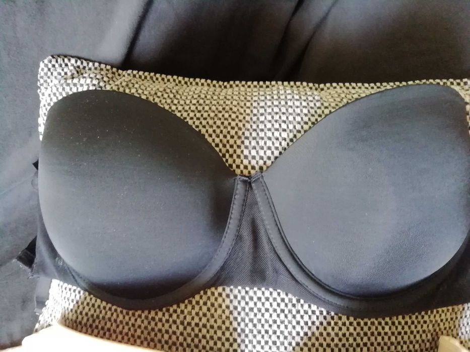 Два сутиена с/без презрамки + сутиен "Балкон"