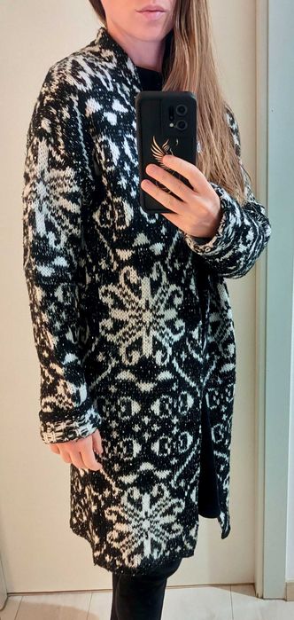 Cardigan pulover lung elegant cu paiete