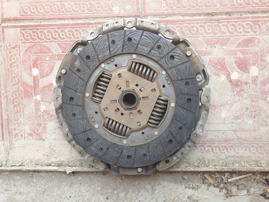 Тормозная Калотка KIA Carnival 2018