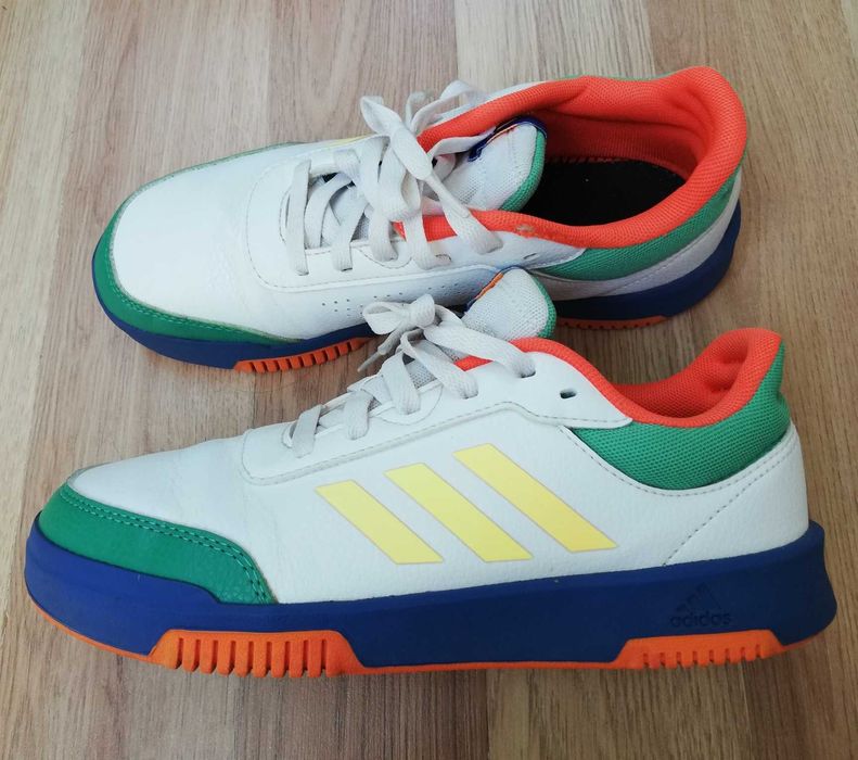 Маратонки на Adidas ном.38