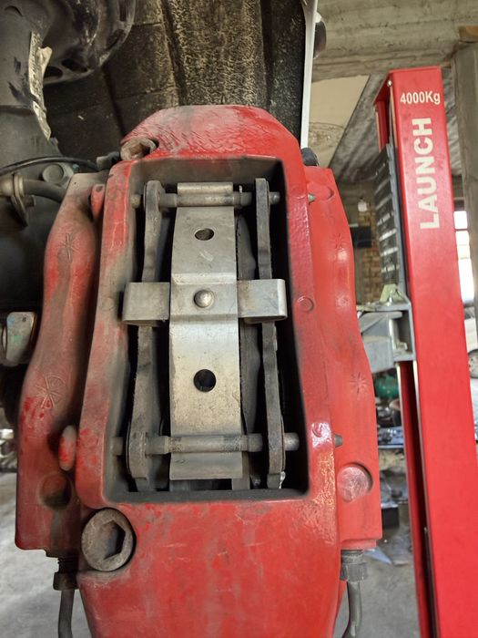 Brembo Малибу 2 учун