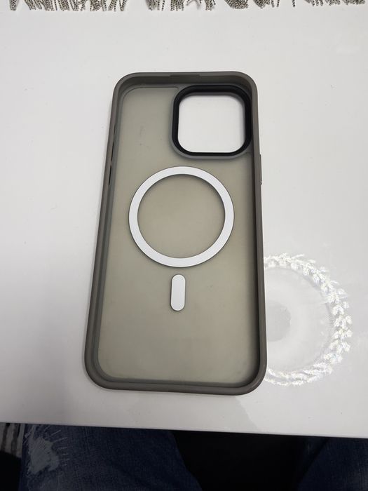 Vand huse de iphone 15 pro max