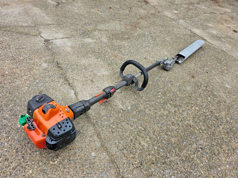 Храсторез HUSQVARNA 327 HE3. Ножица за Жив Плет.