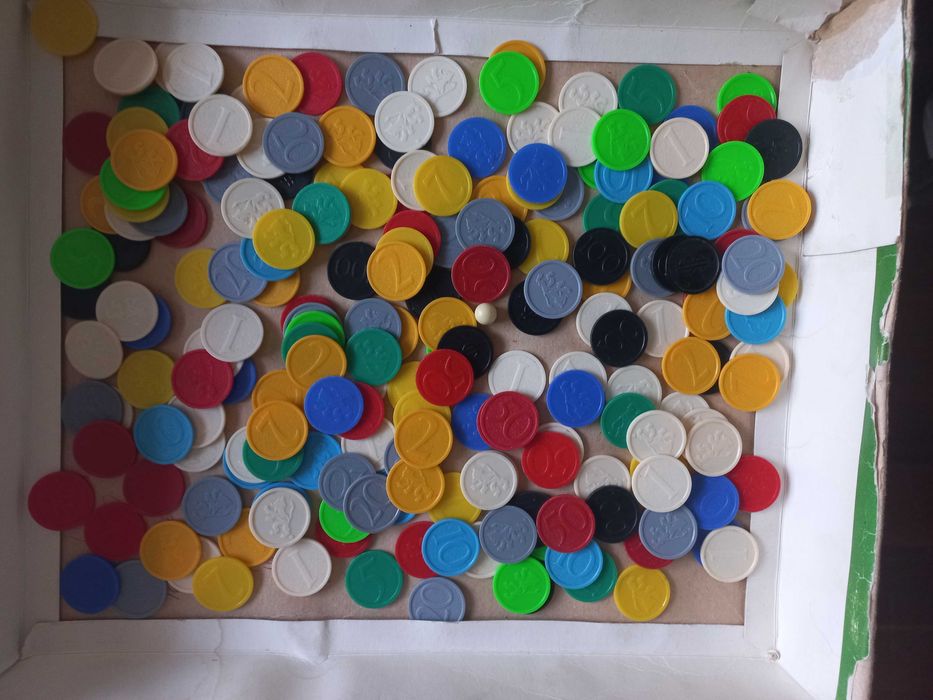 Магнитни шах, табла и не се сърди човече, части за рулетка, карти