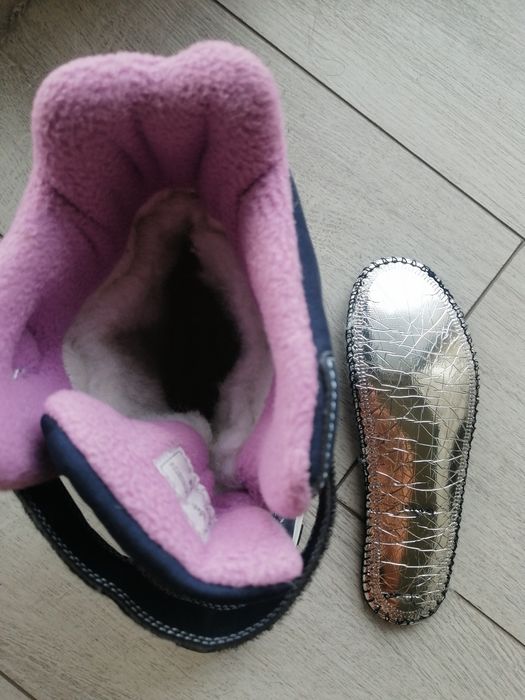 Сапоги зимние на девочку НОВЫЕ!