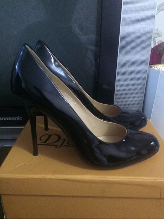 Туфли лакированные