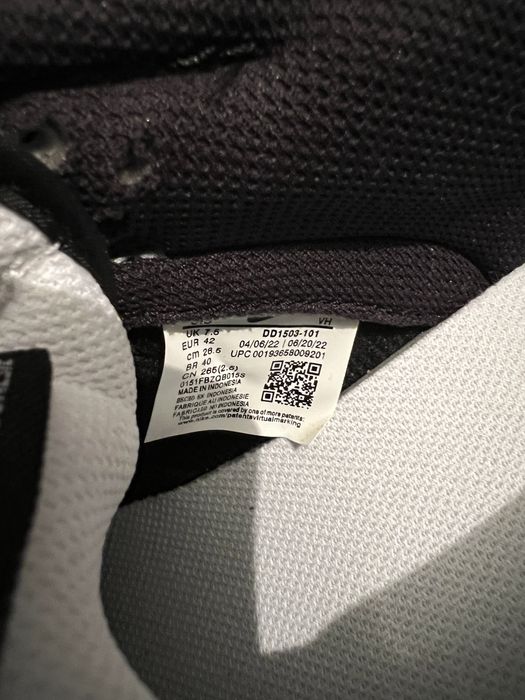 Продам новые кроссовки