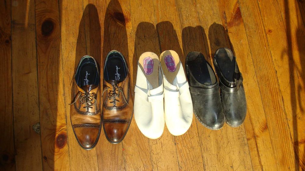 Мъжки обувки и сабо