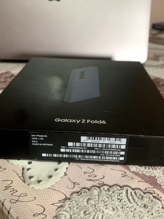 Samsung Galaxy Z Fold6 ,1TB stocare ,12GB ram ,nou(sigilat)