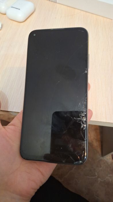 Huawei p40 W  продаю