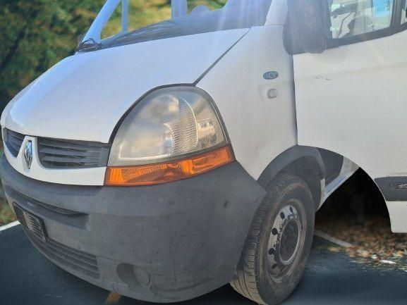 Fata completa Nissan Interstar