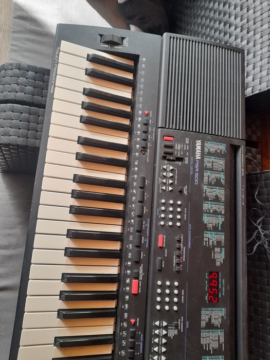 Instrument muzical PSR 500