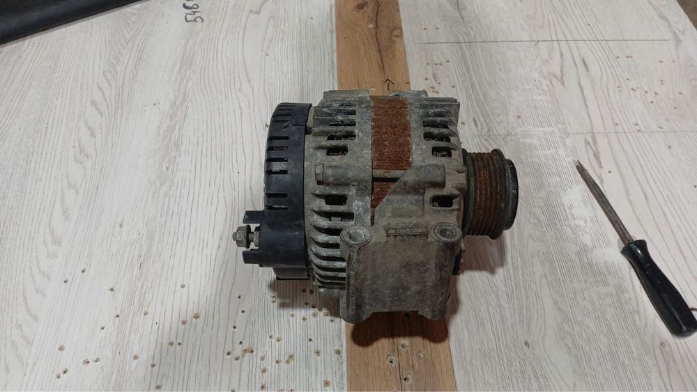 Продам генератор Ауди А 6