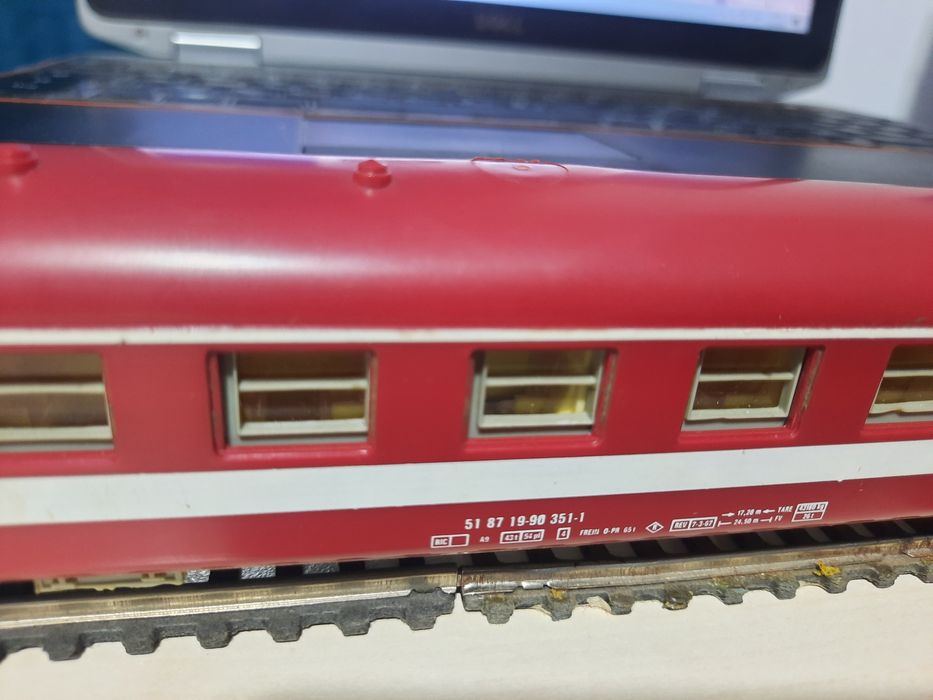 Vagon calatori clasa 1  tip 19-90 similar tren accelerat CFR anii 2000