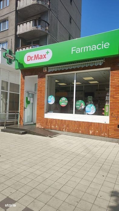 De vanzare spatiu comercial