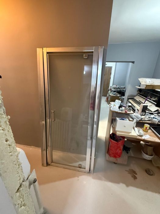 Ușă cabină de duș din sticlă – stare foarte bună