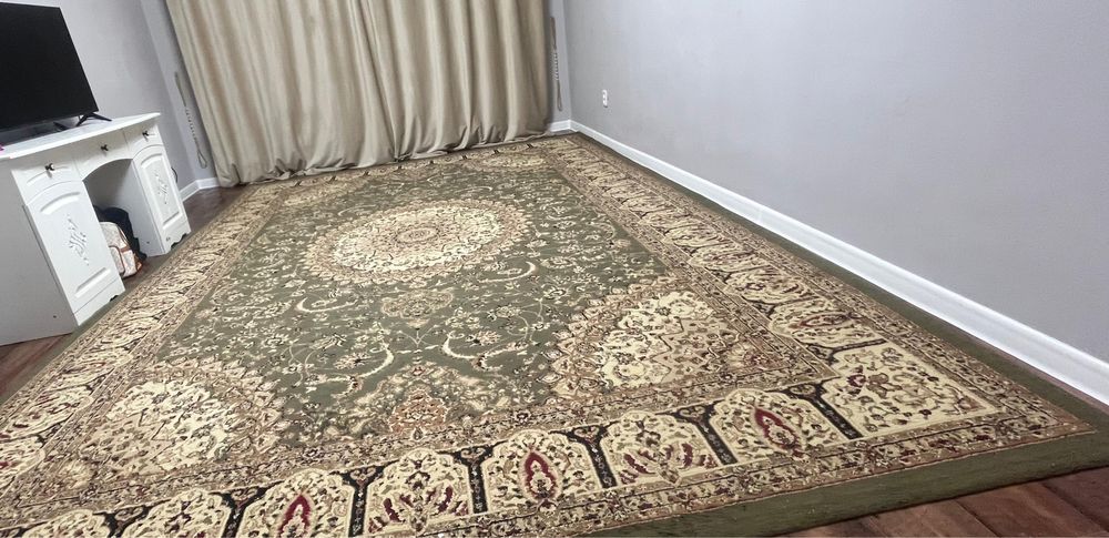 Кілем сатылады. 3/4 15000тг