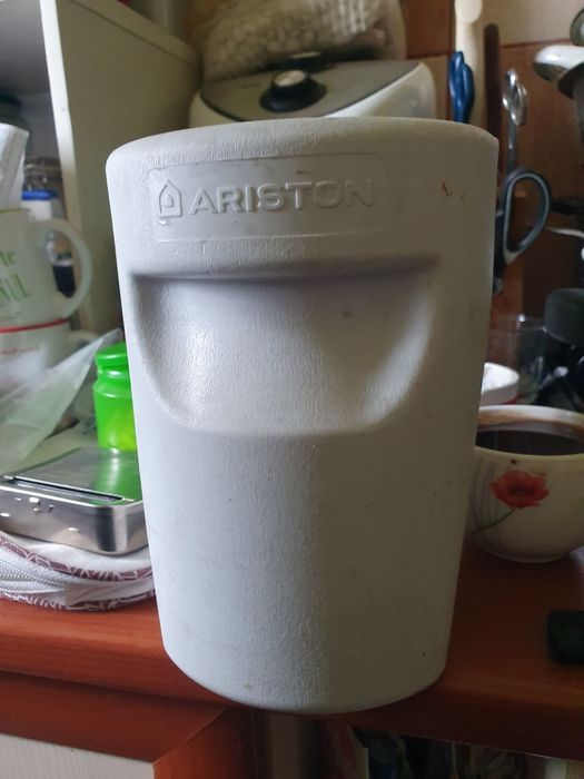 Suport pentru pastrarea bauturii reci