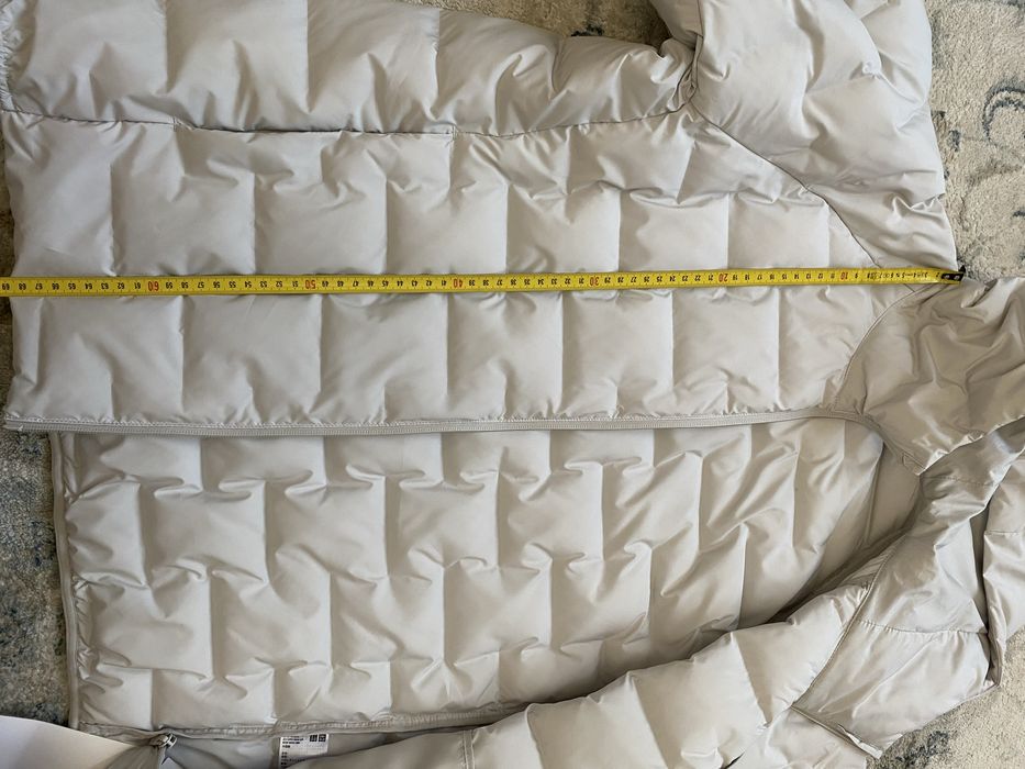 Легкая куртка Uniqlo