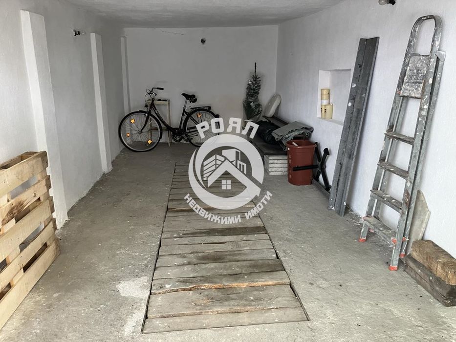 Дава се под наем Гараж / Паркомясто в Пловдив, Христо Смирненски - 18 кв.м за 76.5 € - Снимка #2