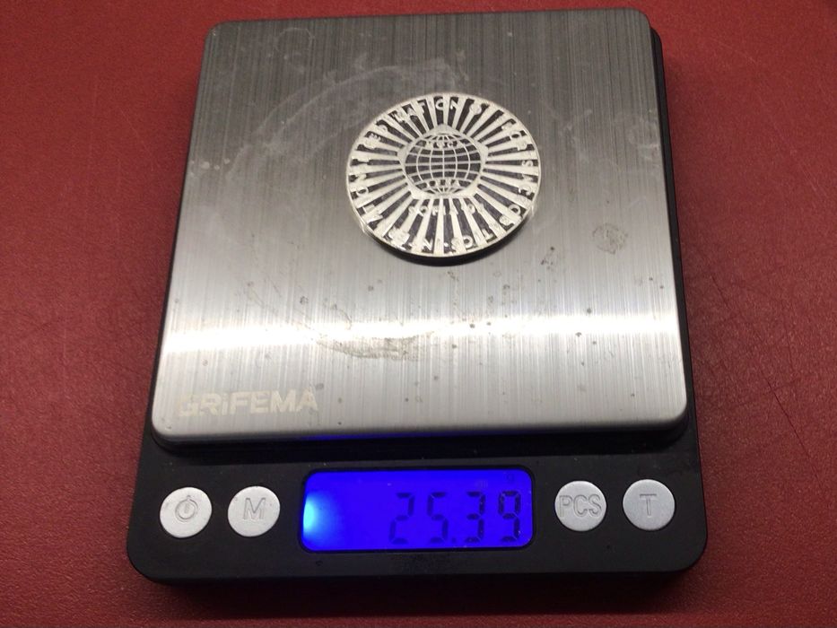 Сребърен медал или плакет .25.3 гр.925/1000 проба.