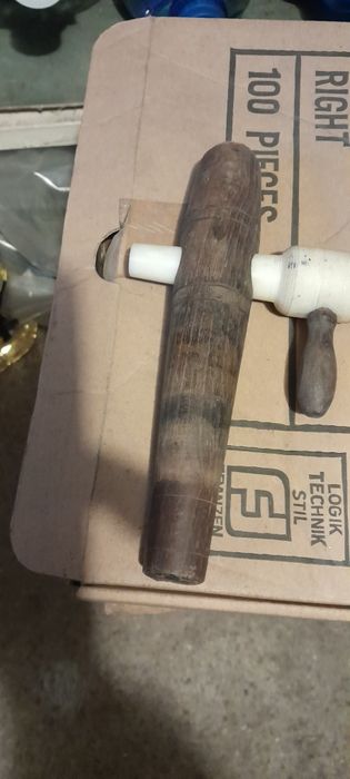 Robinet dop din lemn pentu butoi lemn