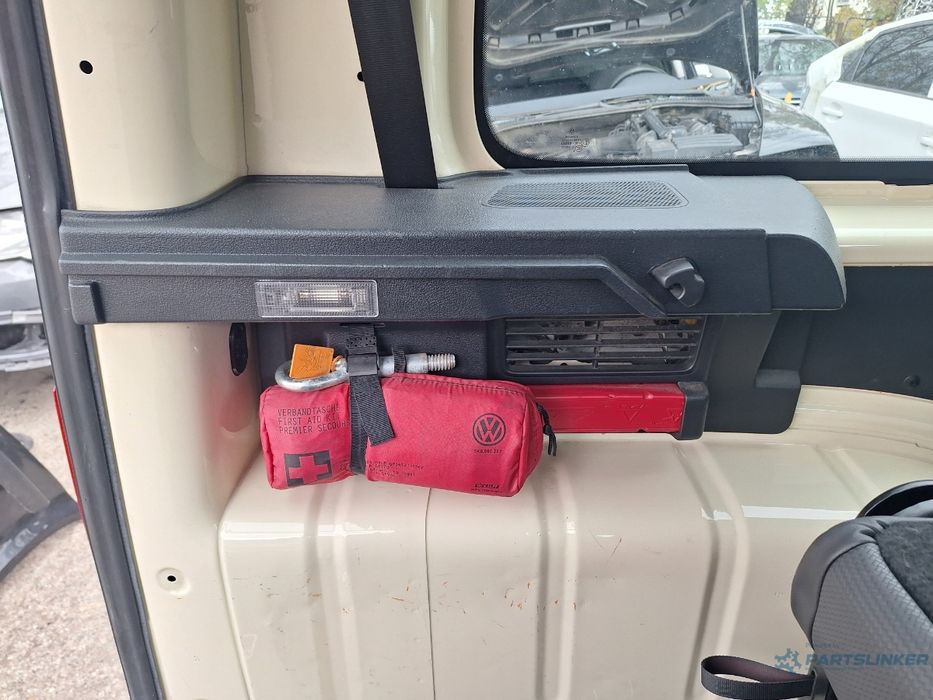 Suport rulou acoperire portbagaj stanga VOLKSWAGEN CADDY IV Estate SAB