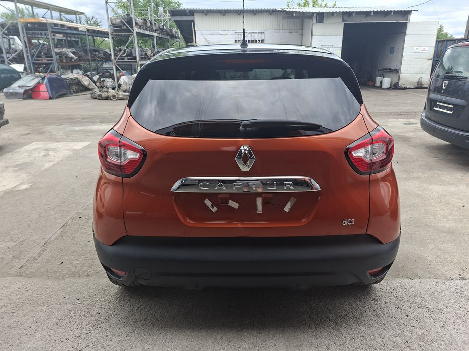 Dezmembram renault captur, an 2014, motor 1.5 dci
