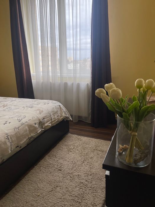 Proprietar vând apartament 3 camere Calea București