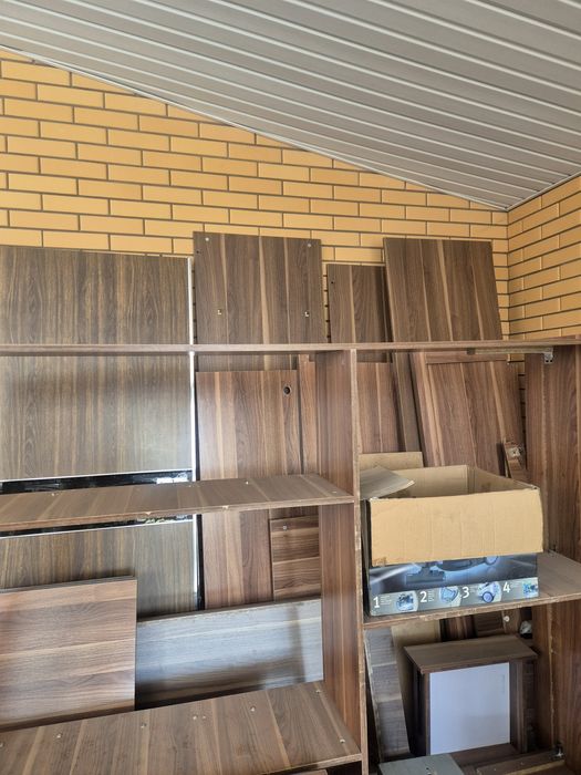 Мебель продам шкаф шифонер