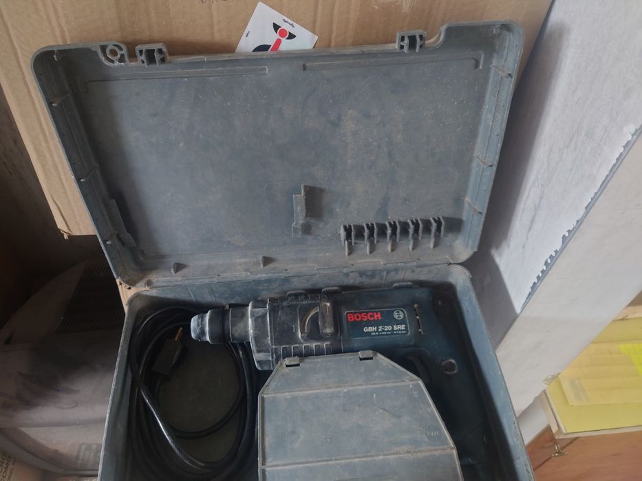Перфоратор Bosch GBH 2-20 SRE