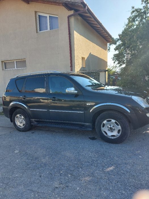 Ssangyong REXTON 2.7 hdi ДЖИП