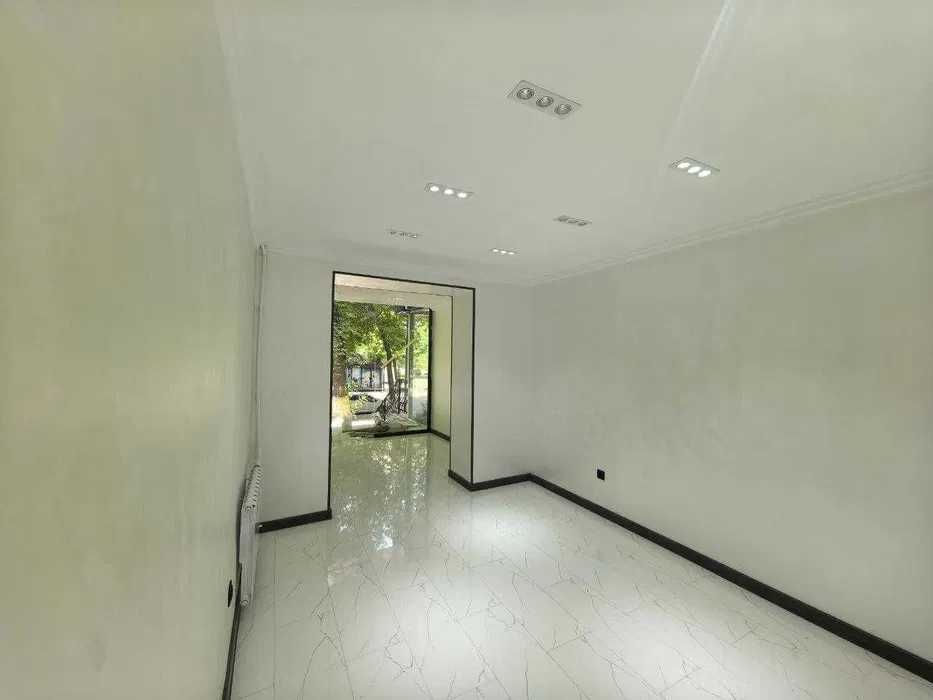 Продается Помещение Фасад 9 Метров Ширин / Ватан