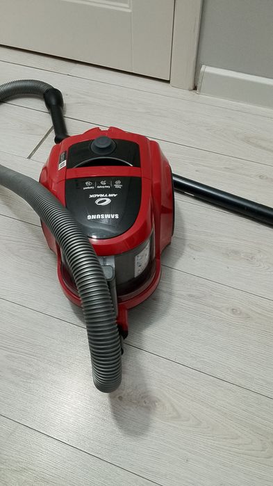 Продам пылесос в хорошем состоянии