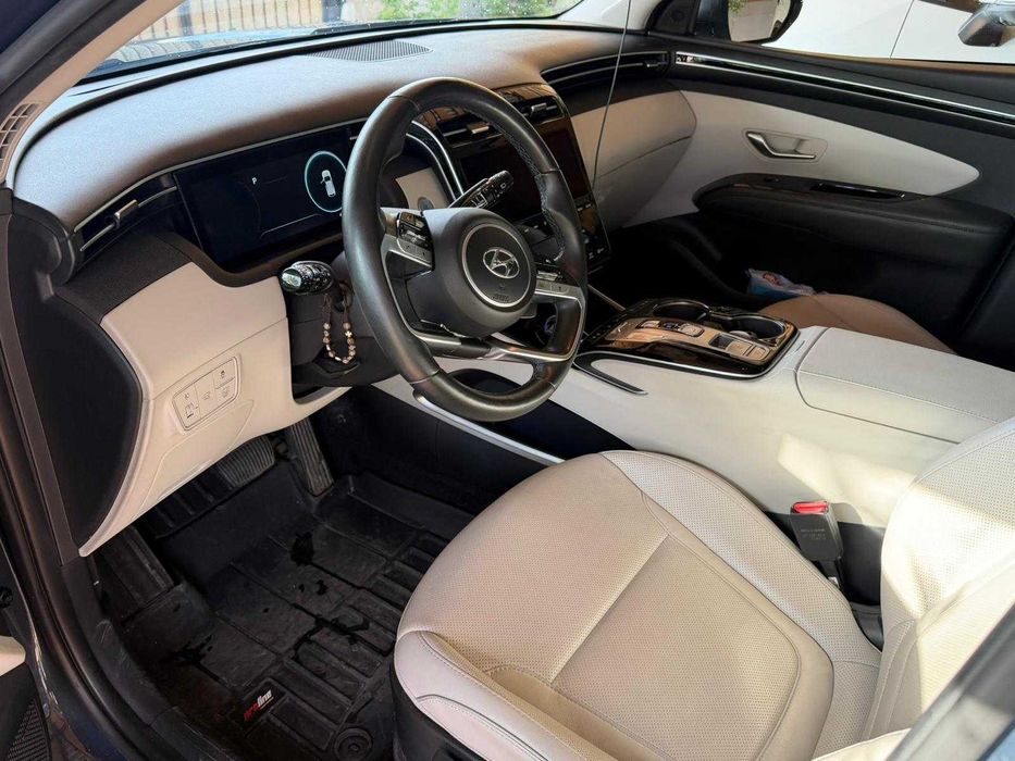 Hyundai Tucson 1,6T-GDi 230CP Hybrid 4WD 6AT Premium