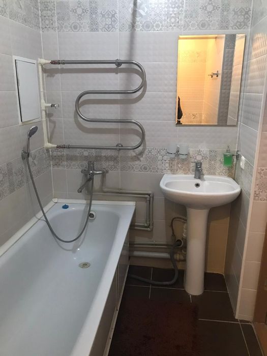 1 ком мкр Болашак