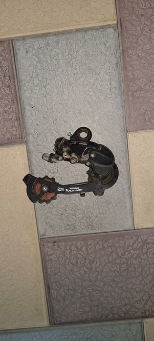 шифтеры и задний переключатель