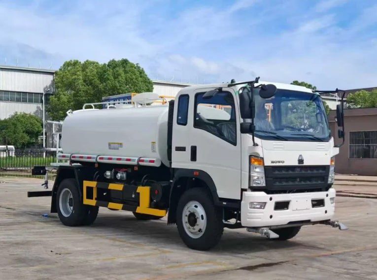 HOWO 4×2 6 Куба Водовоз. Новый с НДС НАЛИЧИЕ есть