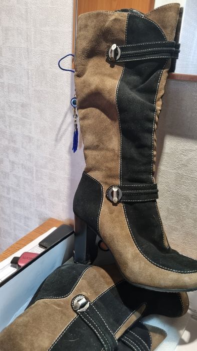 Продаю зимние сапоги!