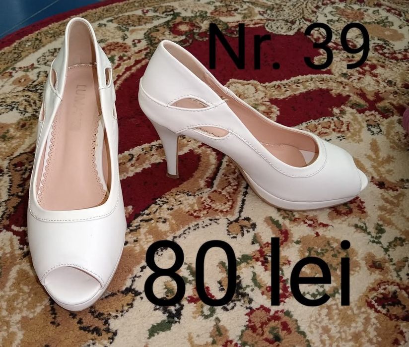 Vând pantofi  de ocazie