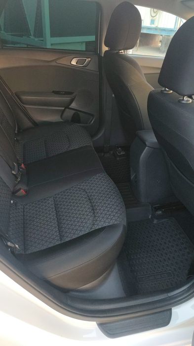 Kia cee'd 2024 года,Газ-бензин