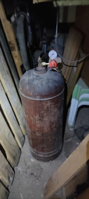 Газовый балон большой с редуктором