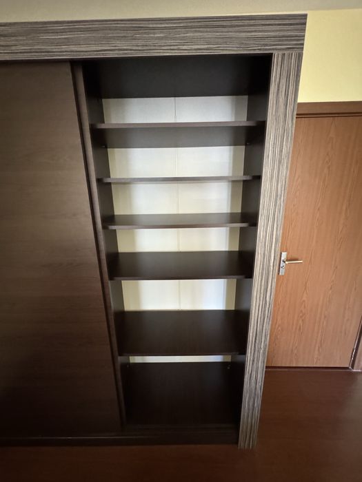 Гардероб двукрилен